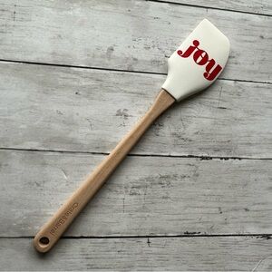 PREOWNED CRATE & BARREL WHITE RED HOLIDAY JOY SPATULA